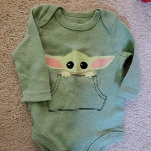 8 newborn onesies